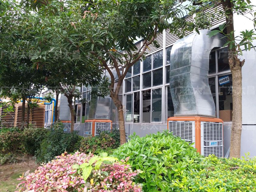 不知道大型廠房怎么降溫？看看環(huán)保空調是怎么做到的