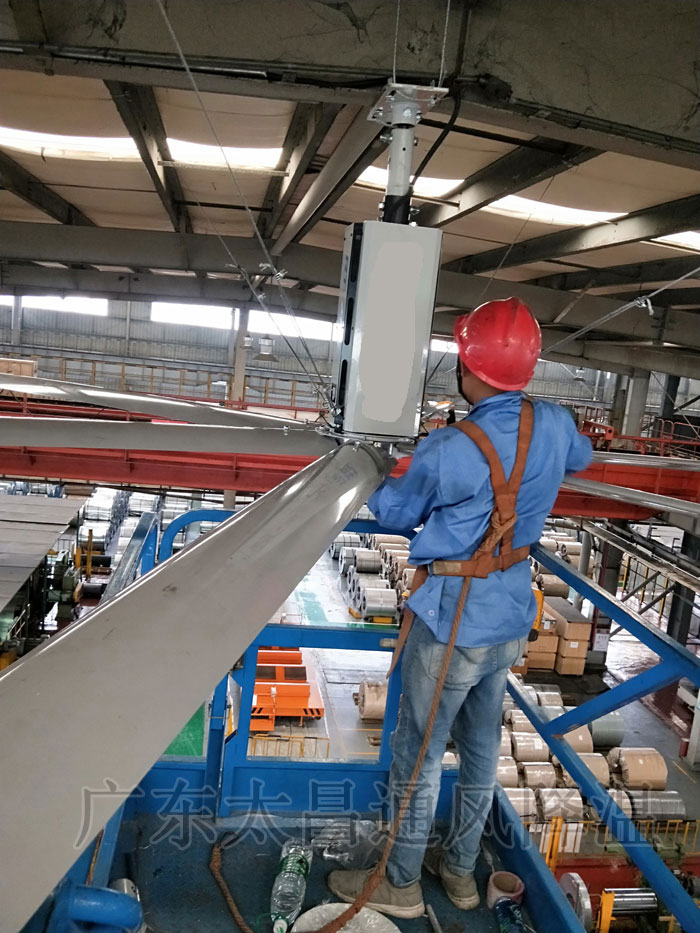 為什么工業(yè)車(chē)間要安裝工業(yè)大風(fēng)扇通風(fēng)降溫呢？