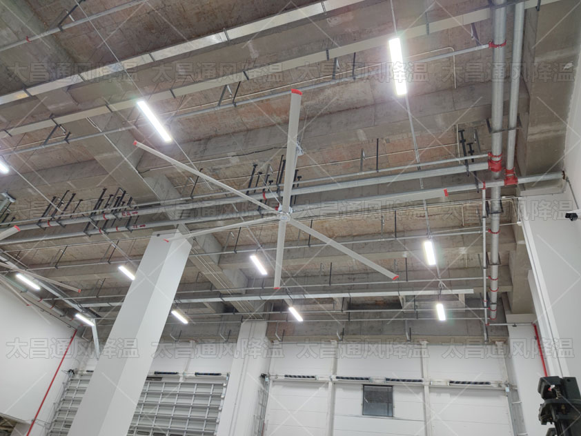 工業(yè)大風(fēng)扇安裝的工廠越來越多？它有什么使用效果呢