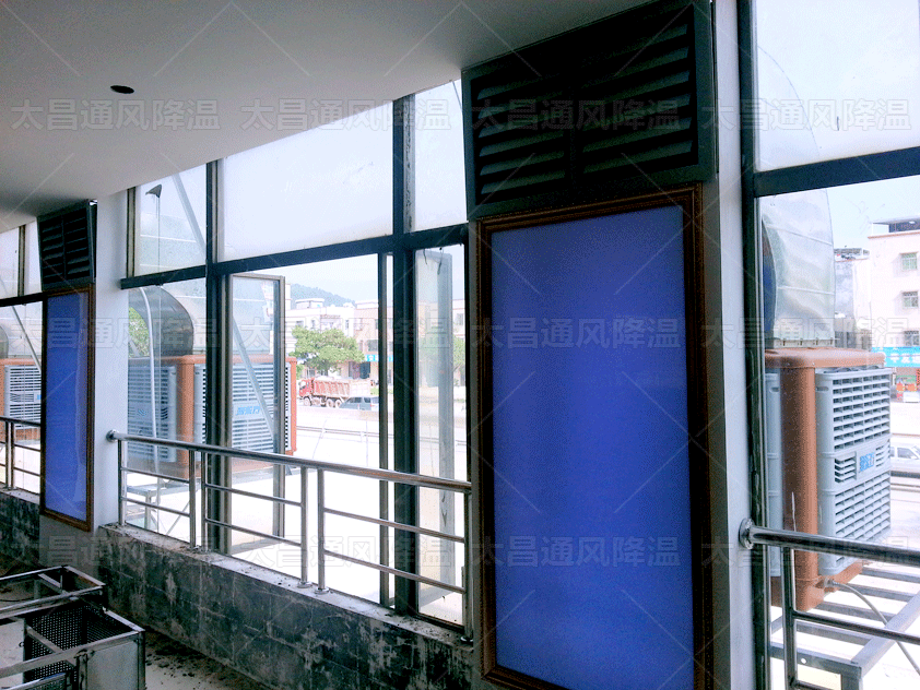 冷風(fēng)機怎么樣？蒸發(fā)式冷風(fēng)機的工作原理和特點